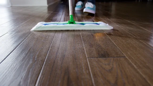 Do Different Types Of Swiffer Products Work On Hardwood Floors