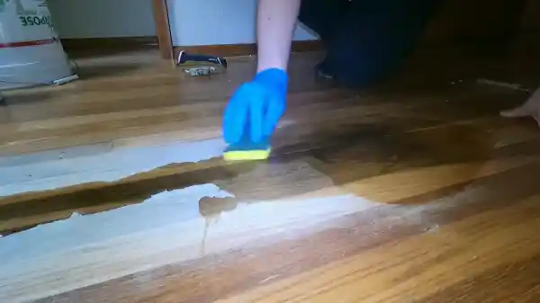 What Cleaning Agents can be Used to Clean Blood Stains from Hardwood Floors