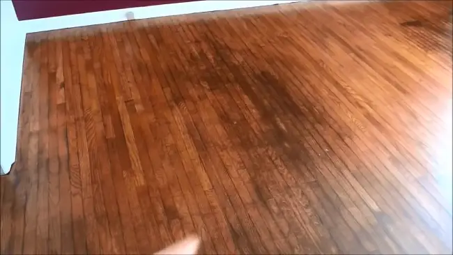 Why Does the Hardwood Floor Stain Look Uneven